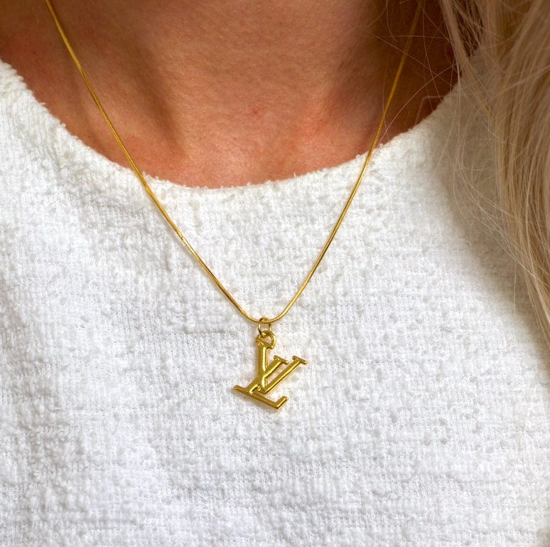Louis Gold Pendant Necklace
