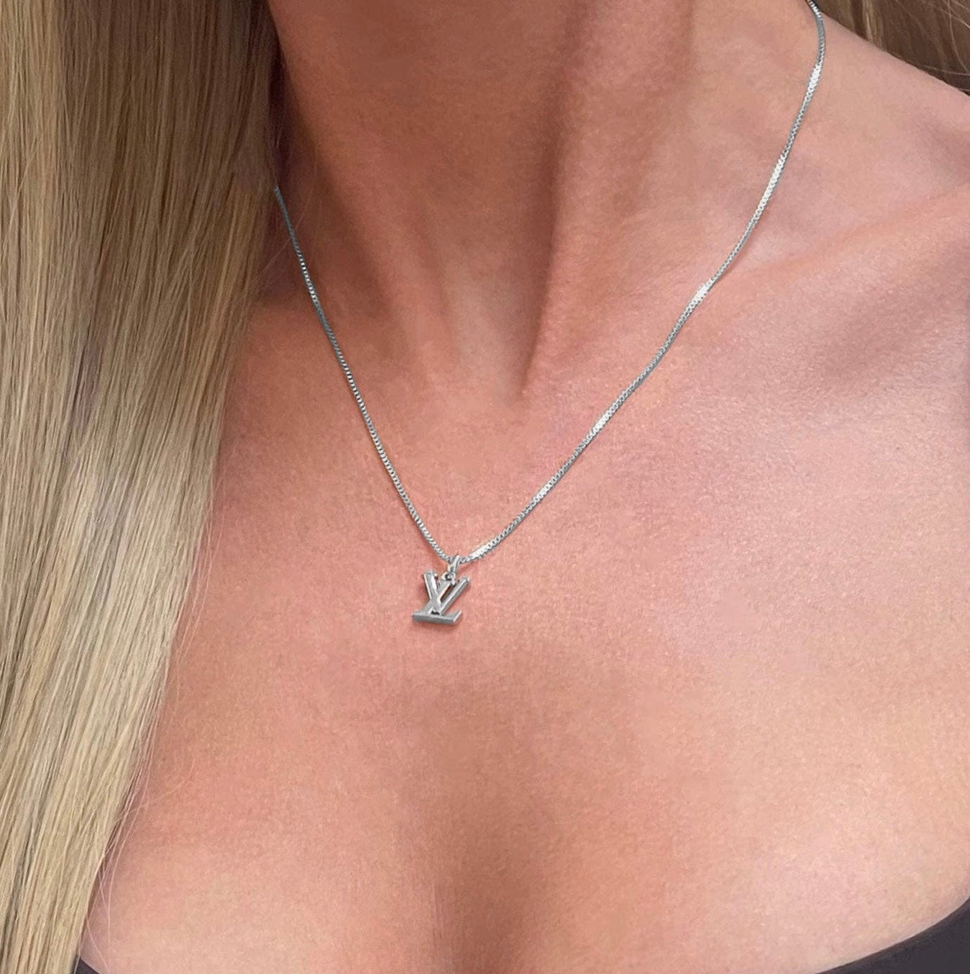 Silver Mini Louis Necklace