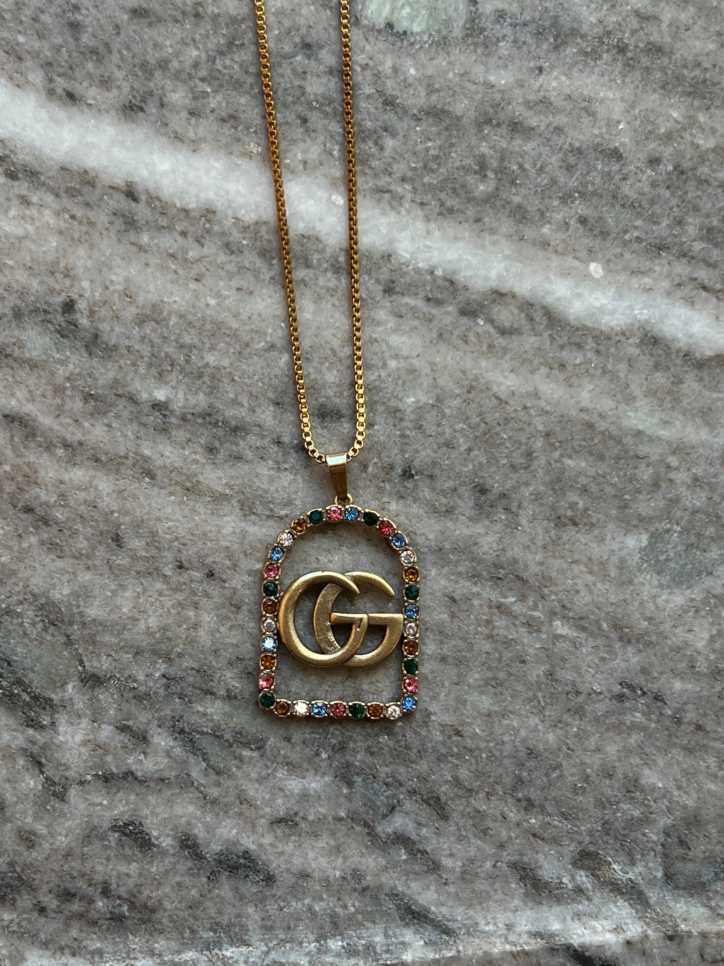 Clarissa Pendant