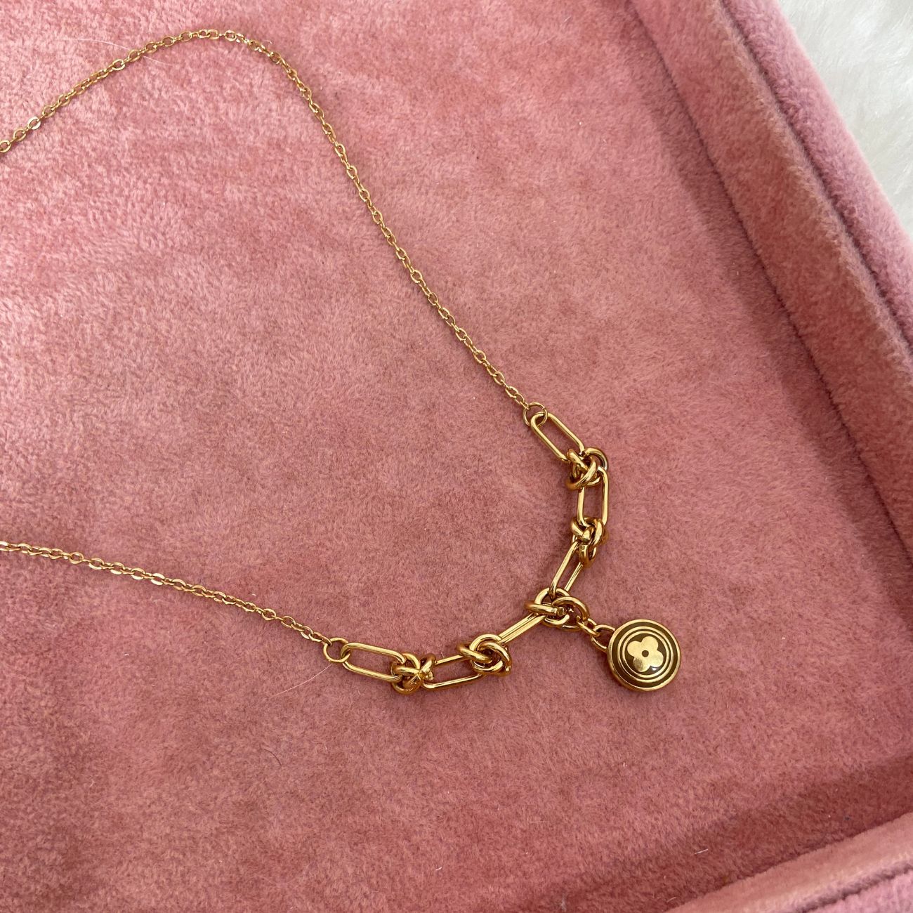 Authentic Louis Vuitton Pastilles Nude Pendant Necklace