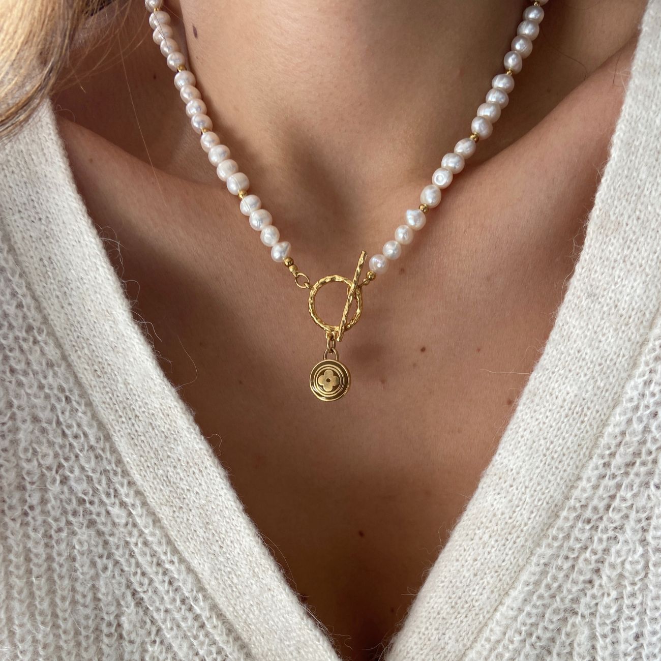 Authentic Louis Vuitton Nude Pastilles Pendant Pears Necklace