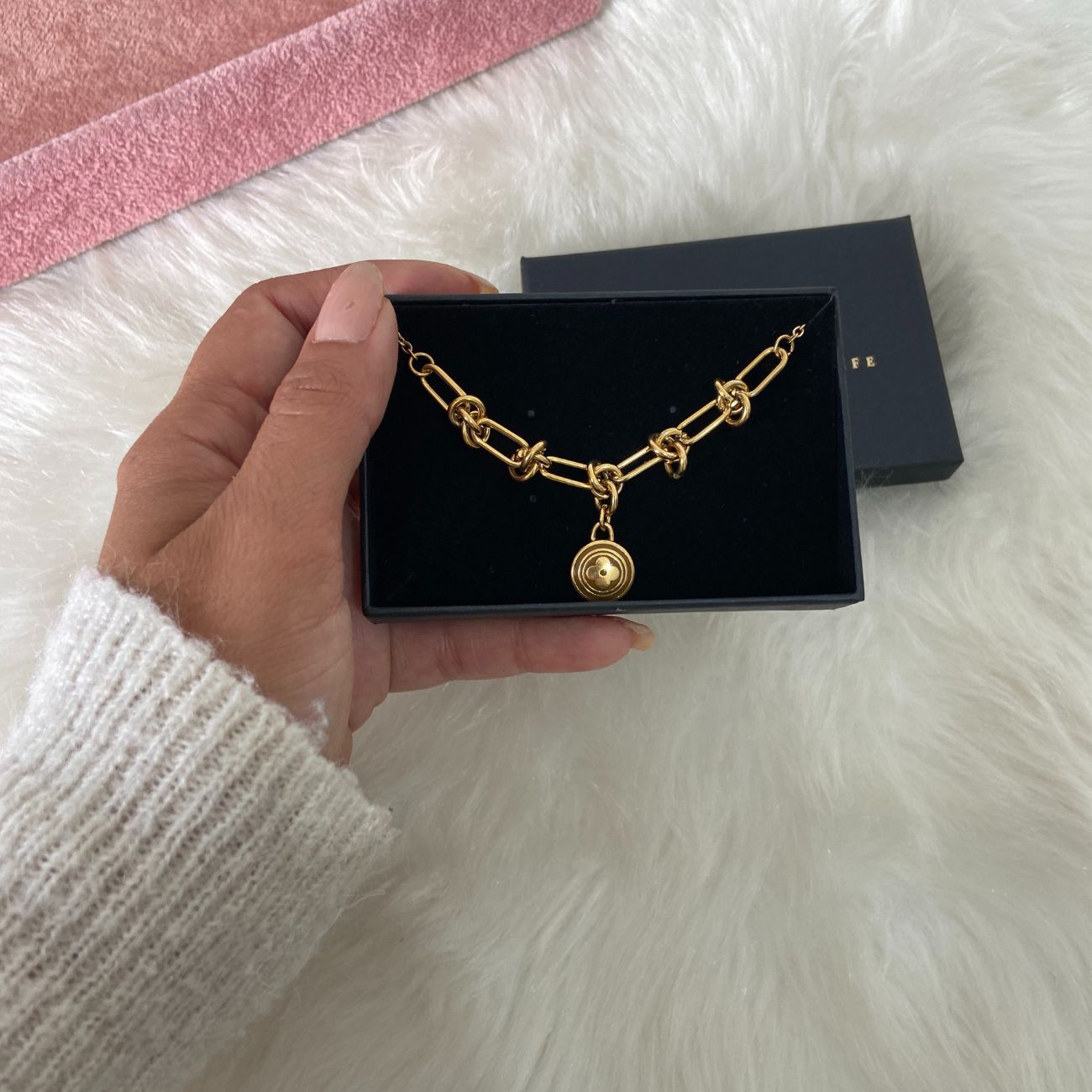 Authentic Louis Vuitton Pastilles Nude Pendant Necklace