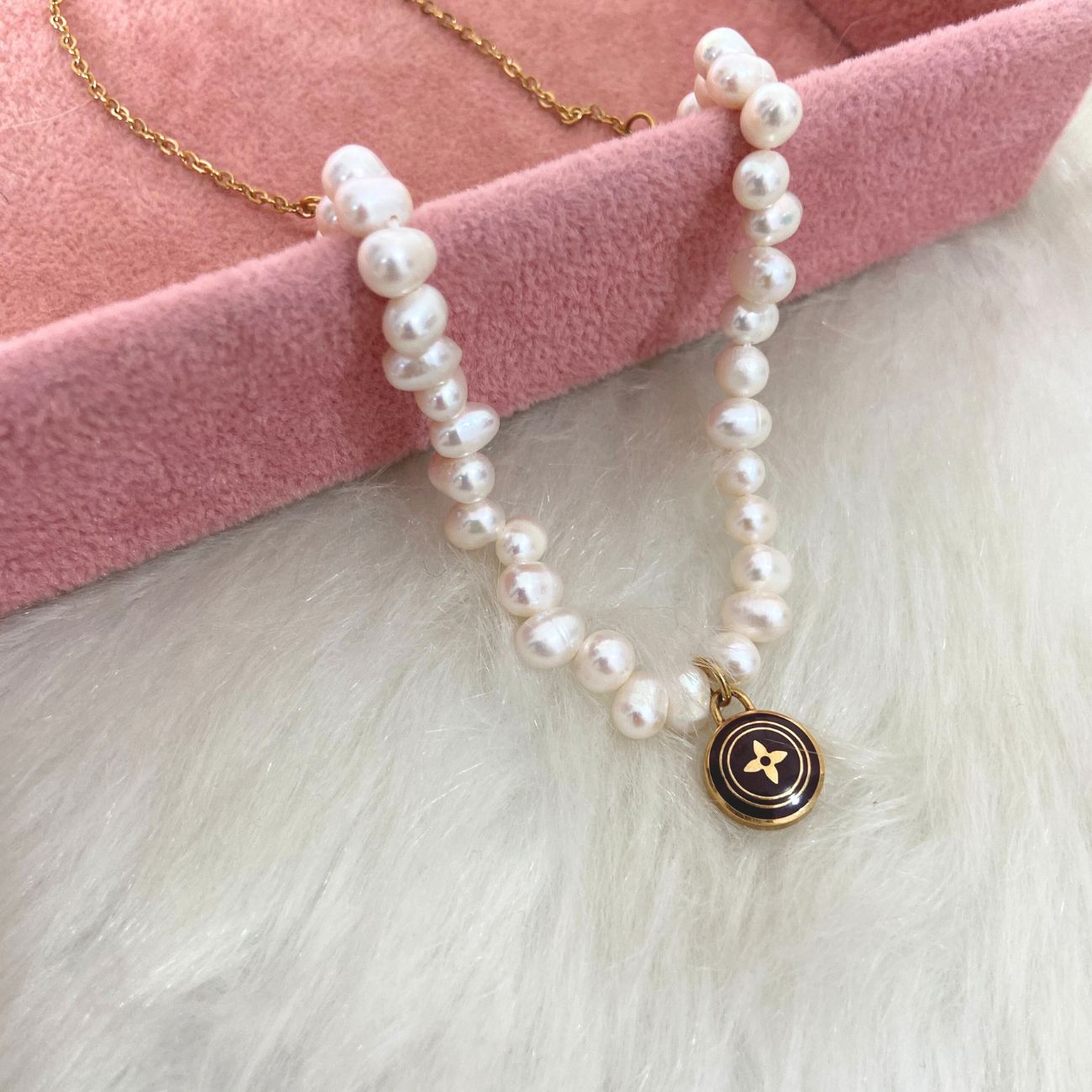 Authentic Louis Vuitton Nude Pastilles Pendant Pears Necklace