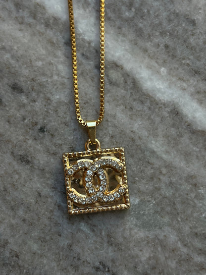 Betty Pendant