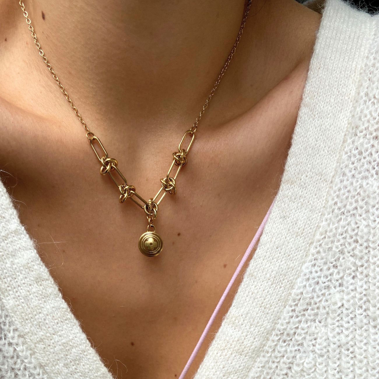 Authentic Louis Vuitton Pastilles Nude Pendant Necklace