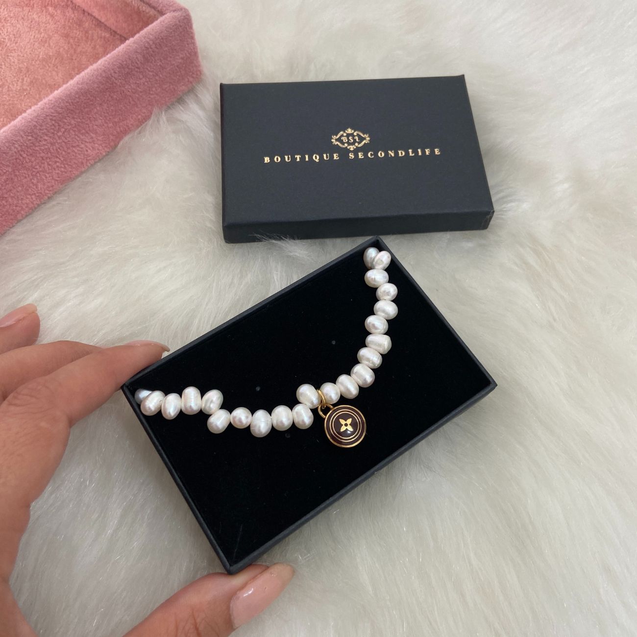 Authentic Louis Vuitton Nude Pastilles Pendant Pears Necklace