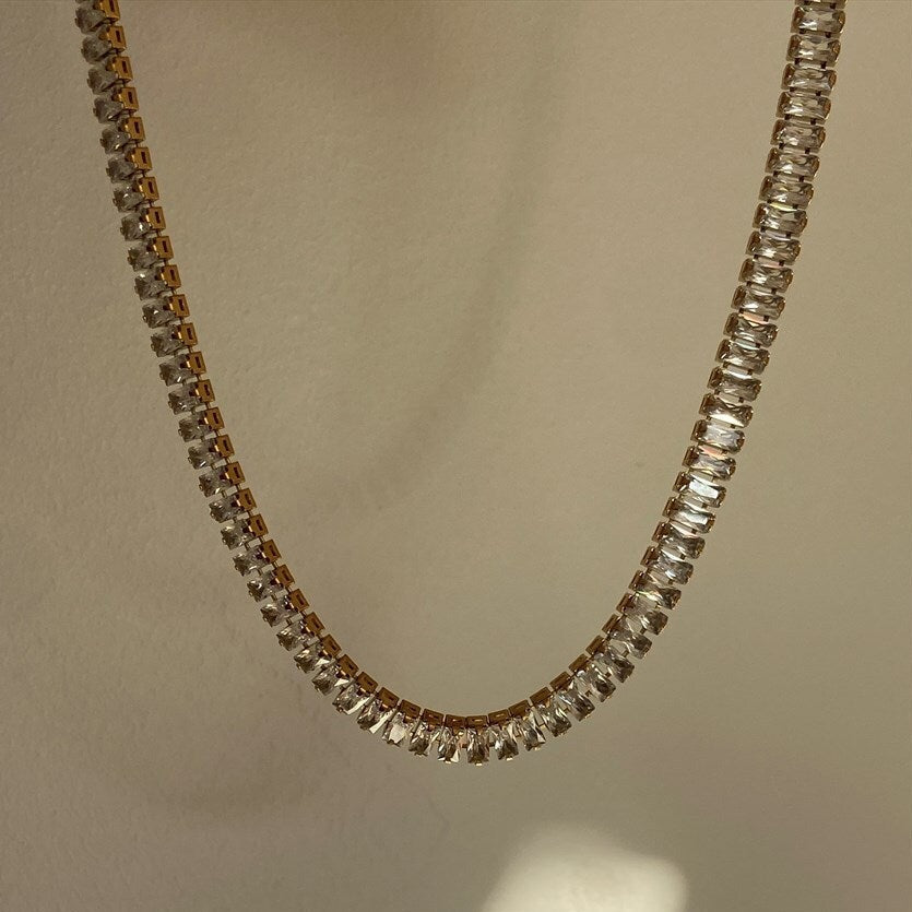 Diamante Square Choker