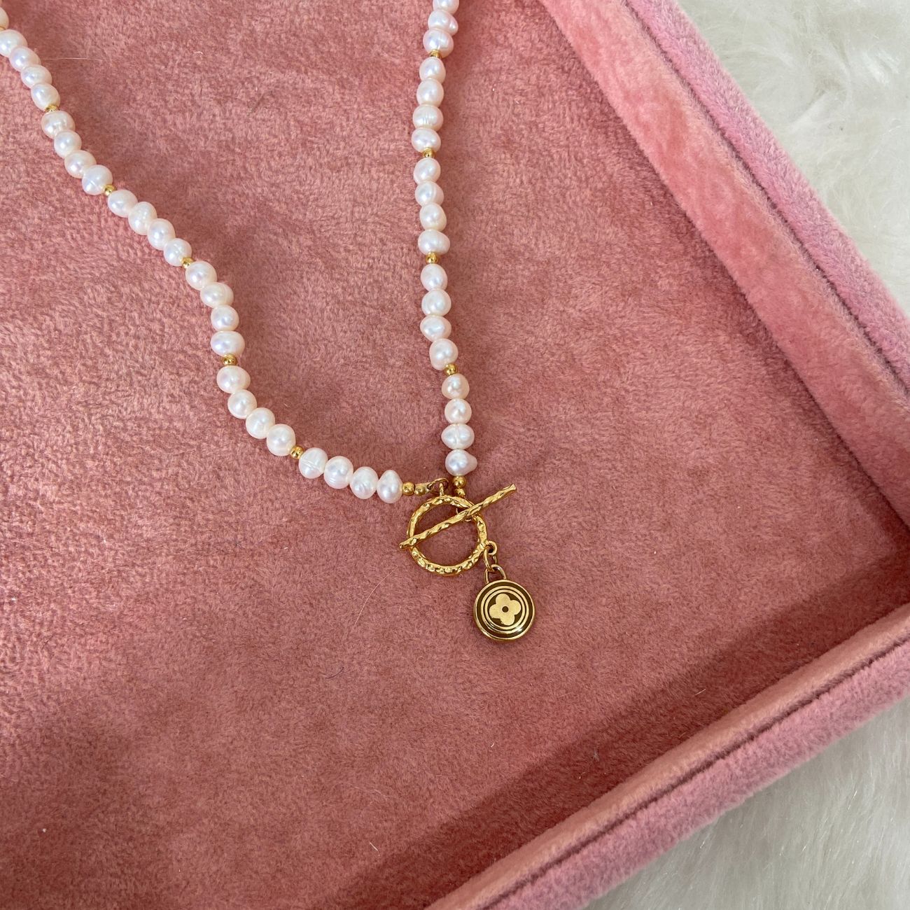 Authentic Louis Vuitton Nude Pastilles Pendant Pears Necklace
