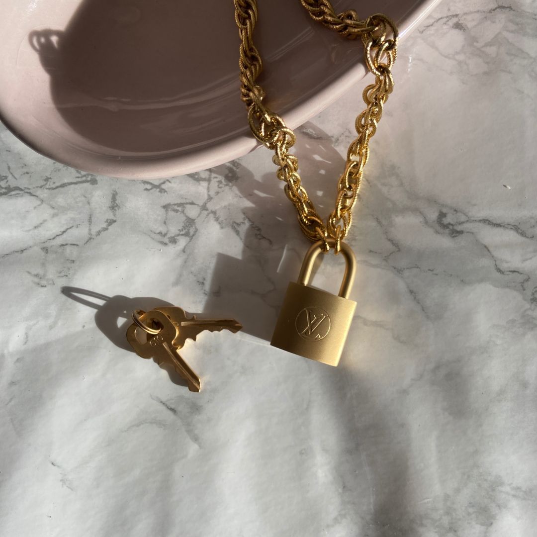 Authentic Louis Vuitton Padlock Collection 2019 rare edition - Necklace