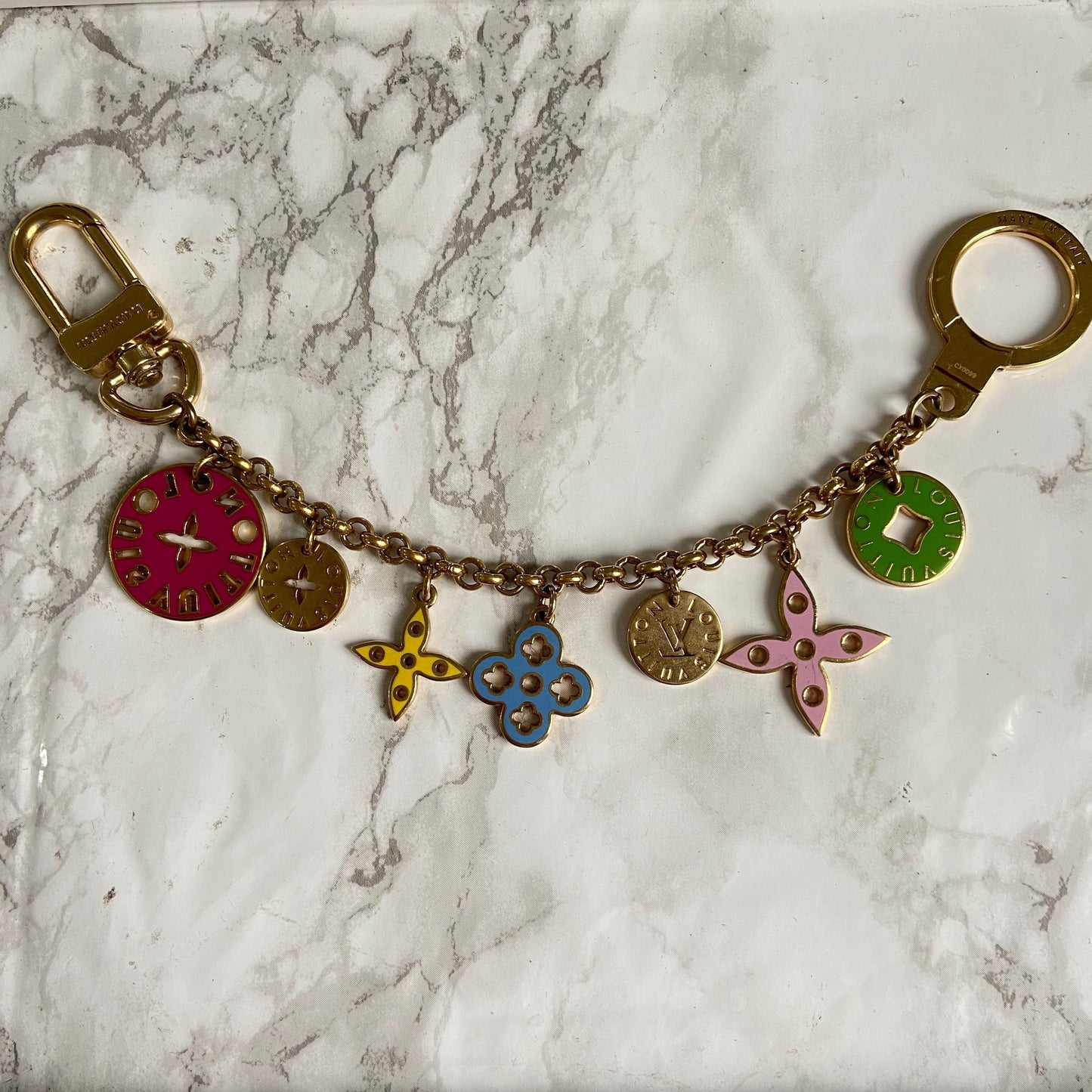 Authentic Looping Charm Green & Fuscia - Reworked Necklace