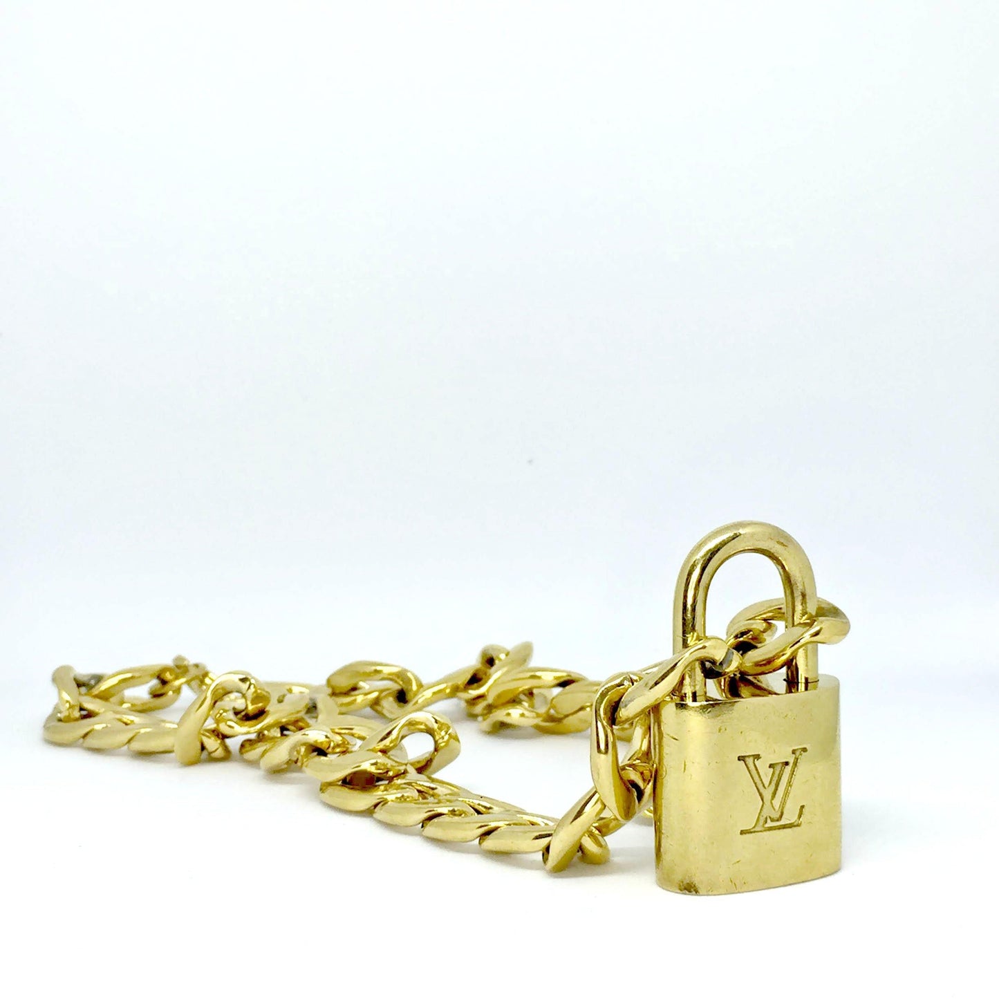 Padlock with Chunky Chain Necklace NO KEY