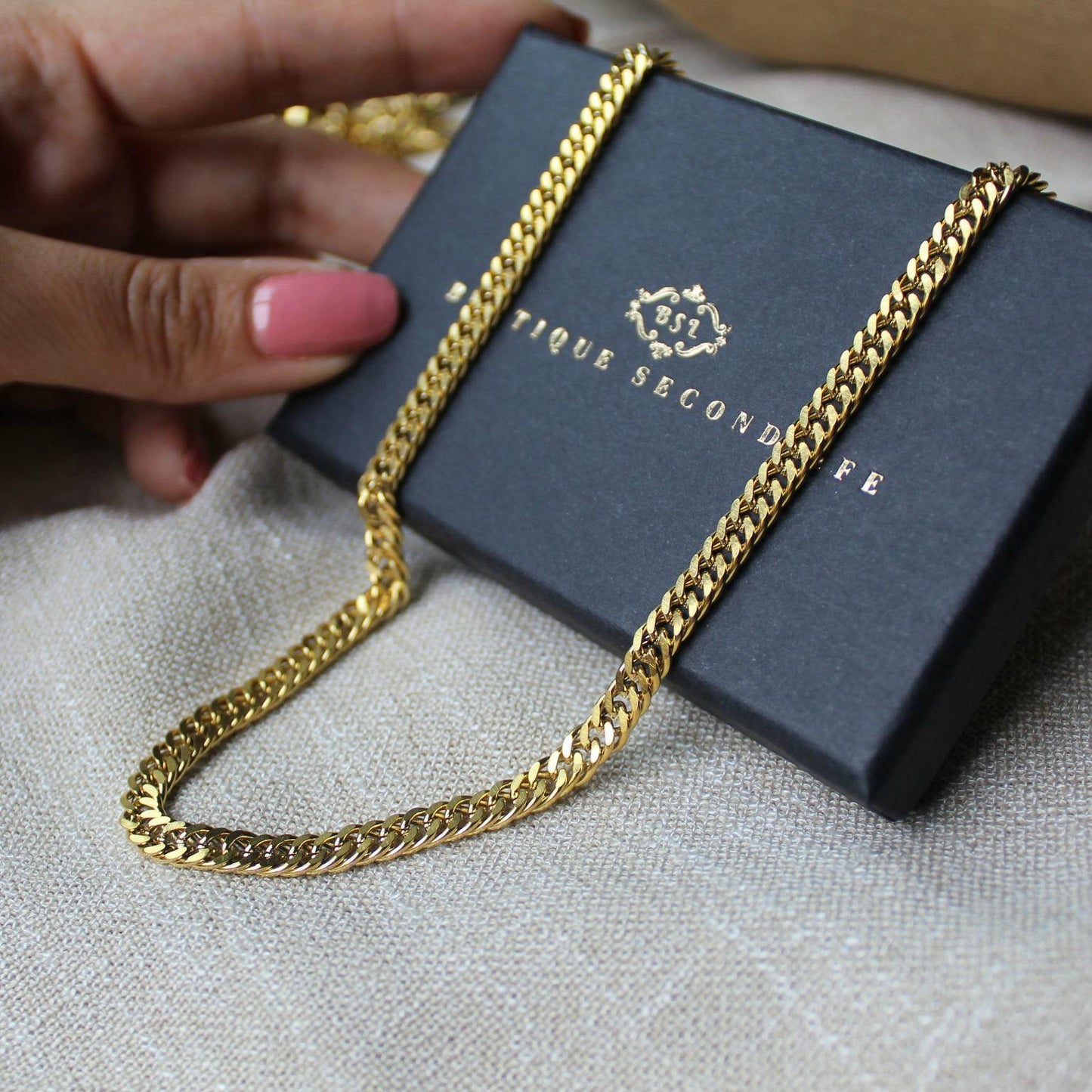 Leicester Snake Chain Necklace