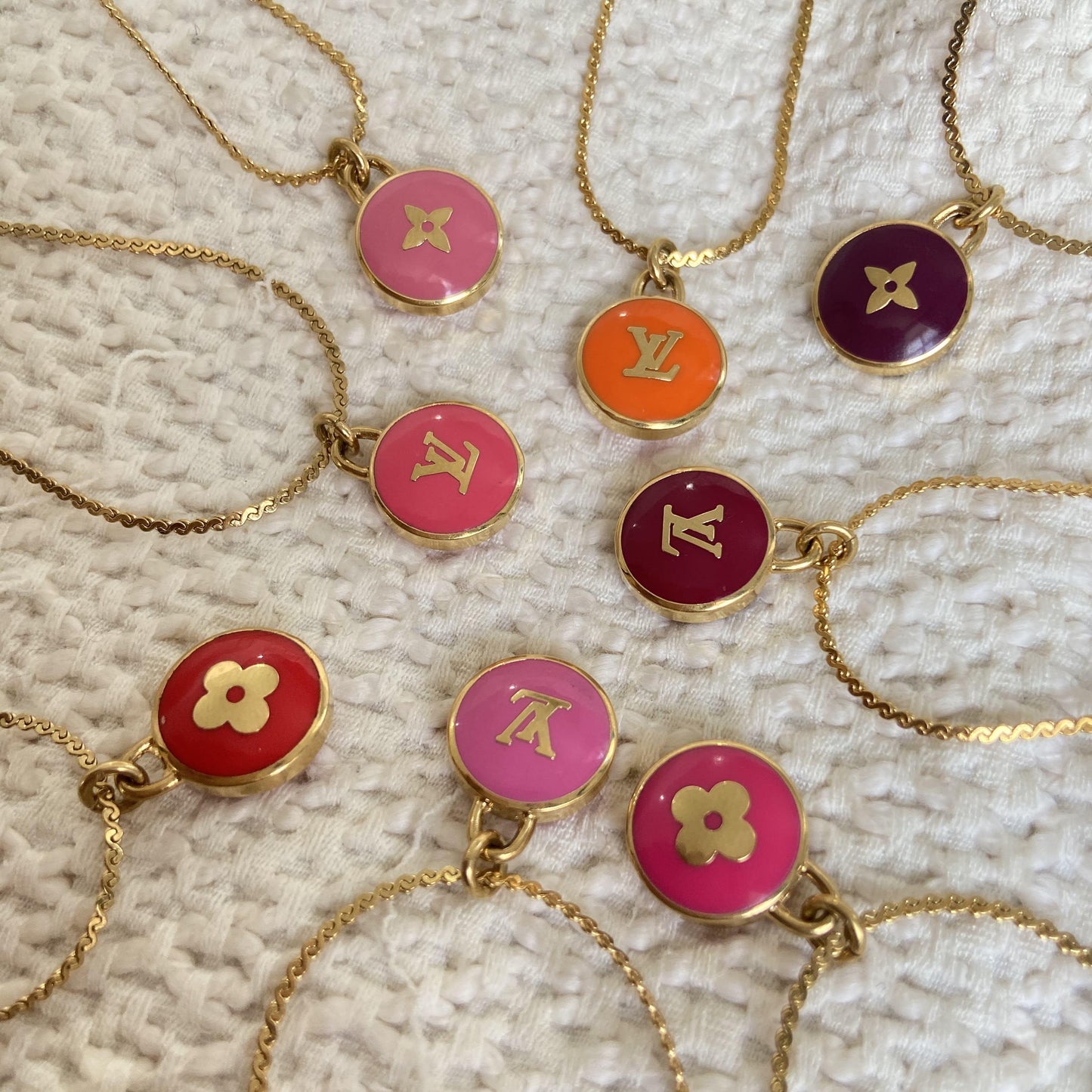 Authentic Louis Vuitton Logo Pendant Pastilles Roses
