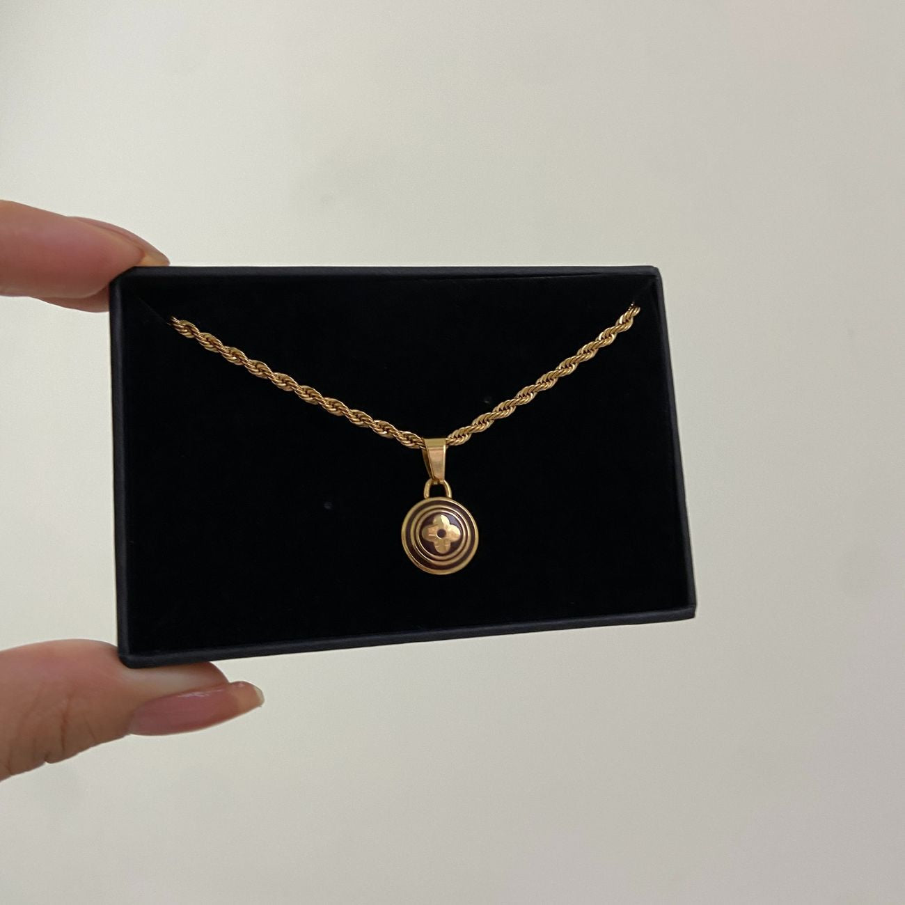 Authentic Louis Vuitton Flower Pastilles Pendant Necklace