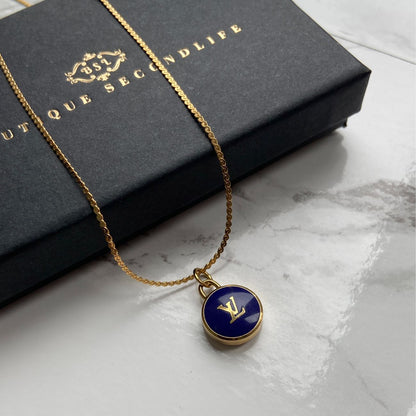 Authentic Louis Vuitton Pendant Logo Blue dark Pastilles