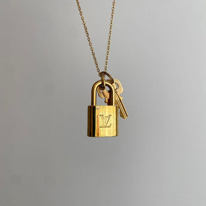 Louis Vuitton Padlock & 2 Keys -Necklace with Single Chain