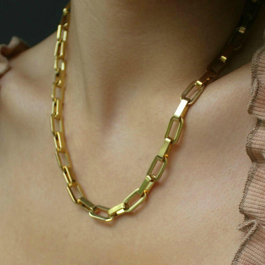 Picadilly Geometric Chain Necklace