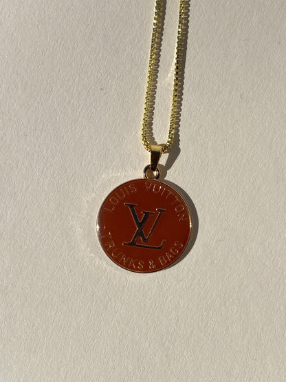 Trunk Pendant