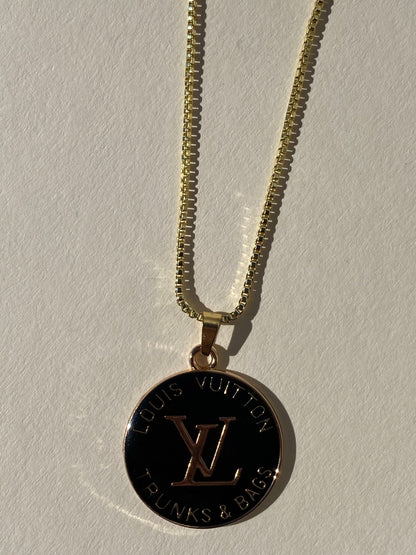 Trunk Pendant