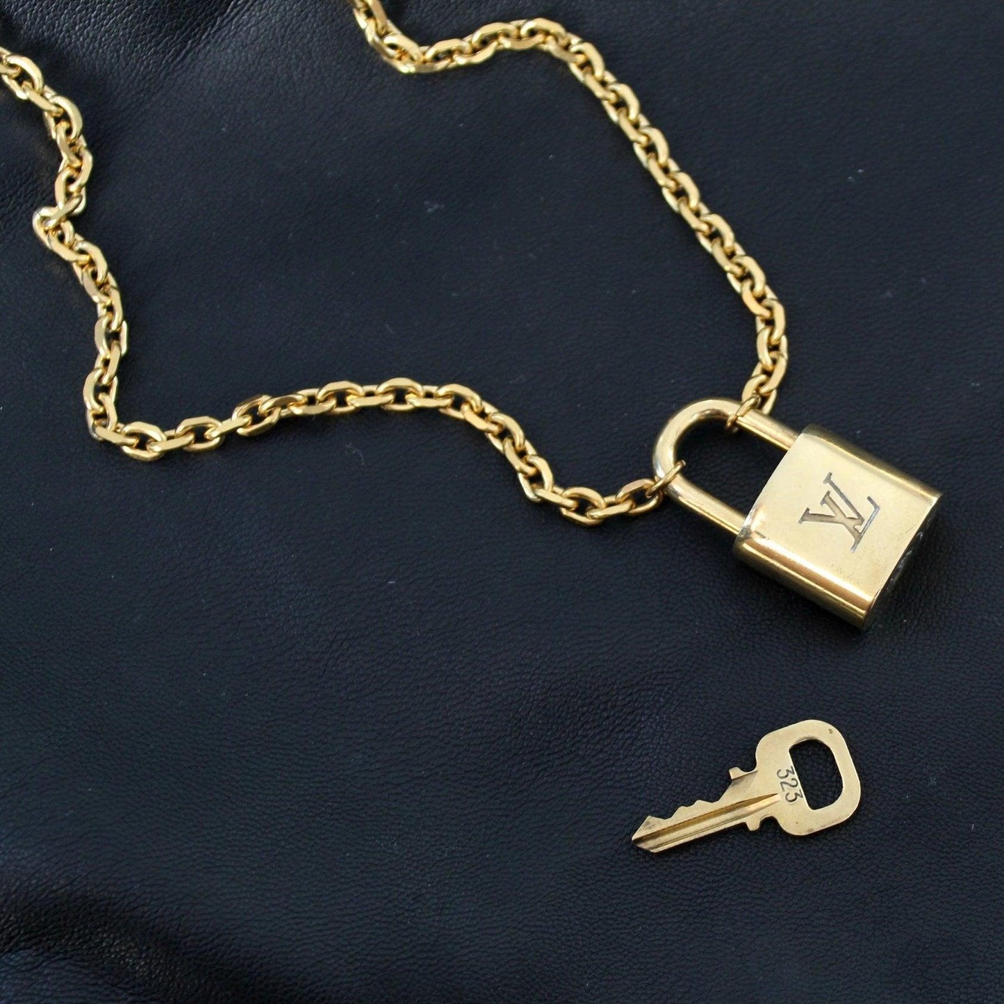 Louis Vuitton Padlock with Rolo Chain Necklace For him
