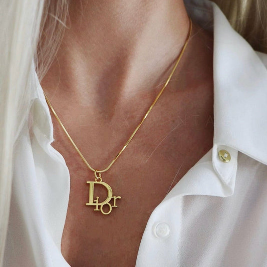 Classic J’adore Necklace
