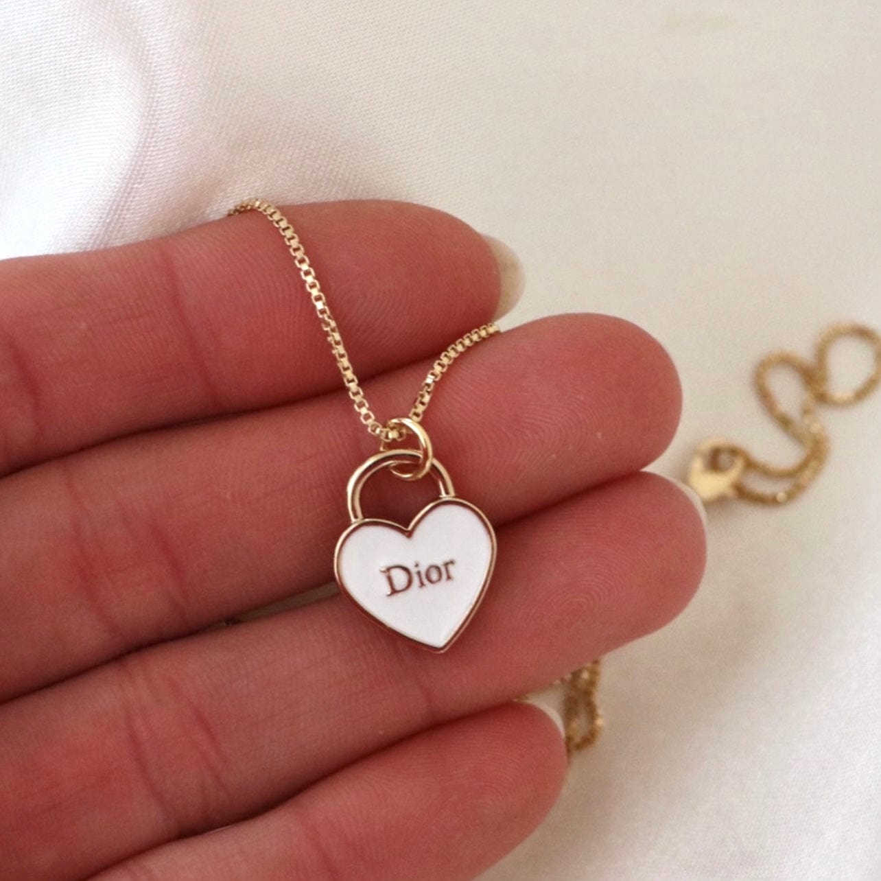 J’adore Amour Necklace