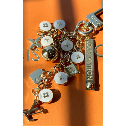 Louis Fleur Charm Necklace