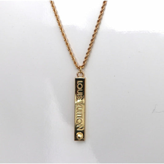 Louis Tag Necklace